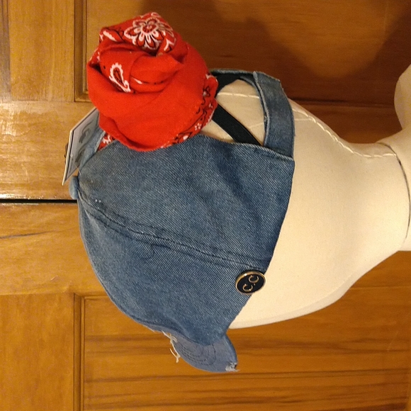 C.C Distressed PonyCap with Epoxy Side Buttons for Face Masks - Picture 3 of 9